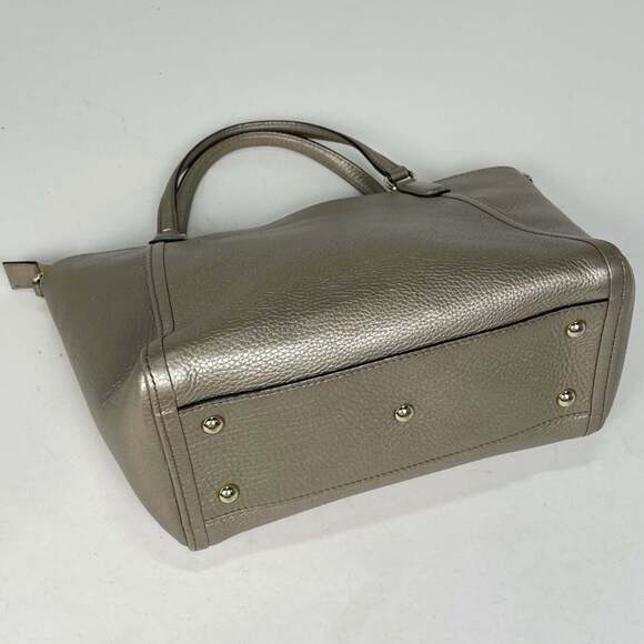 GUCCI Gold Leather Shoulder Bag - Picture 2 of 8